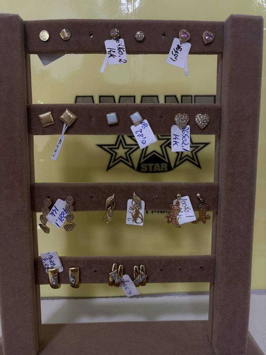 Cercei Cu Surub Aur 14K (ctg)staramanet