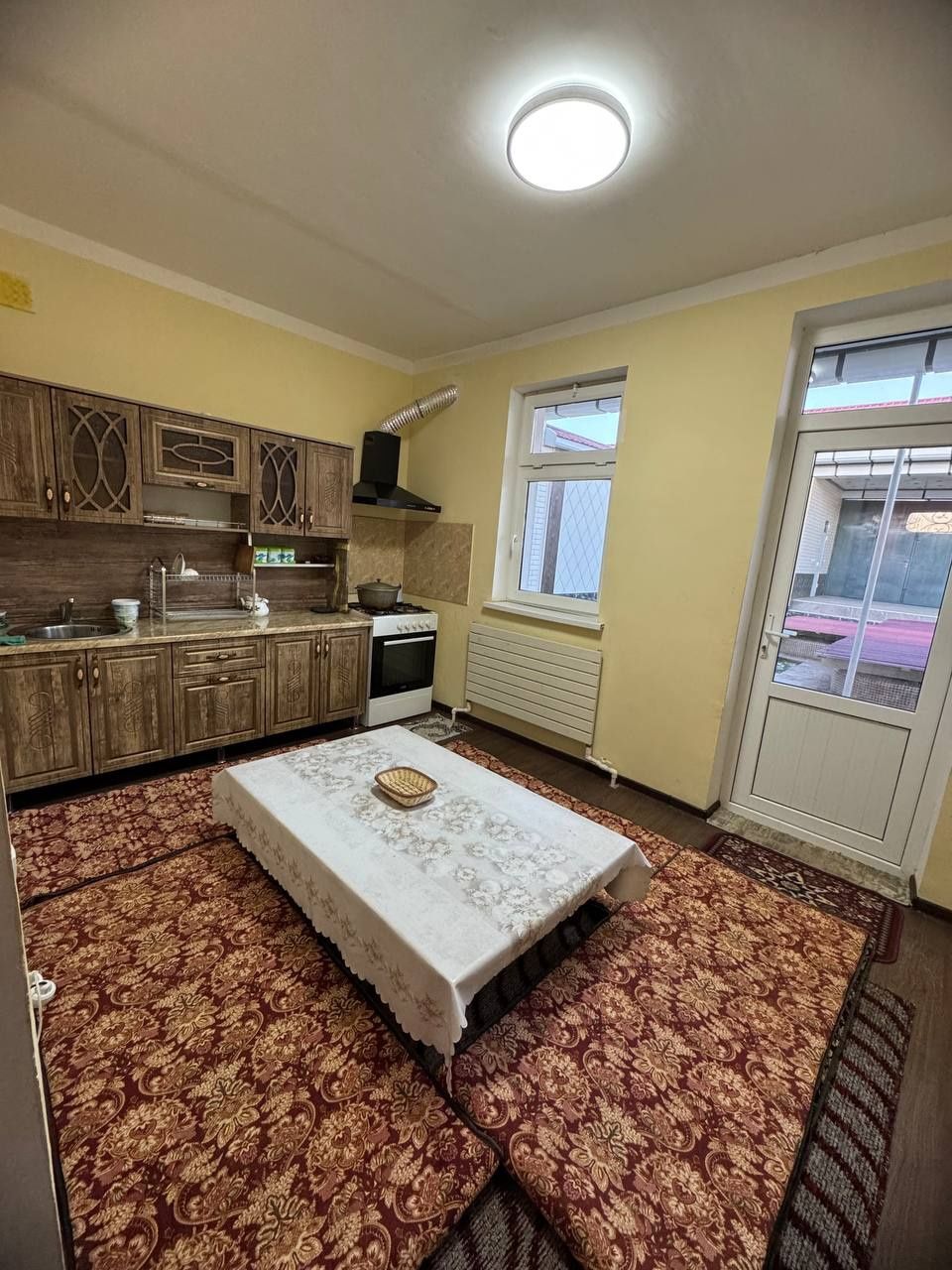 Oqtosh dacha villa (октош дача)toza xavo bez makler