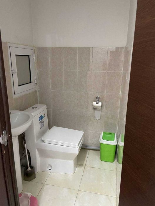 3 хонали, 3-қаватда квартира сотилади.