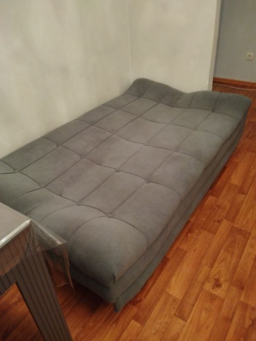 Диван в отличном состоянии.