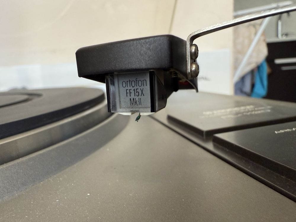 Pioneer PL-112D Качествен грамофон
