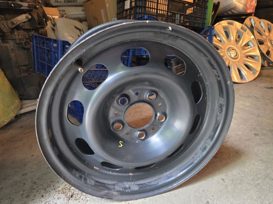 Jante cu tot cu capace de BMW