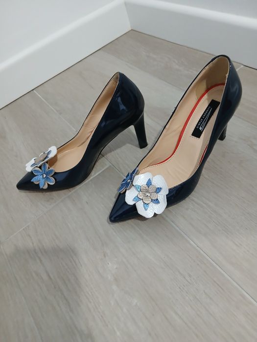 Pantofi purtați o singură  dată nr 36