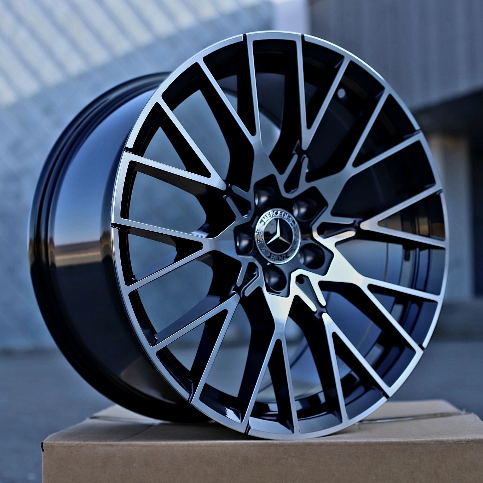 Jante Mercedes R 19