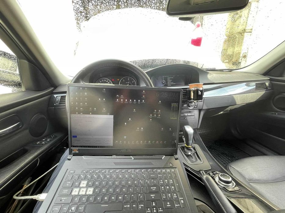 Codari BMW / Diagnoza tester BMW / Actualizare harti 2024 / Pedestrian