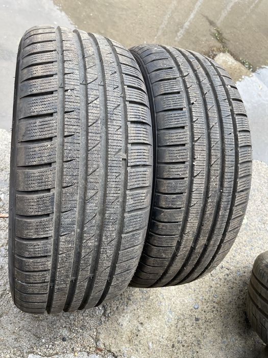 2 бр. 2021 225/55/17 Superia BlueWin UHP