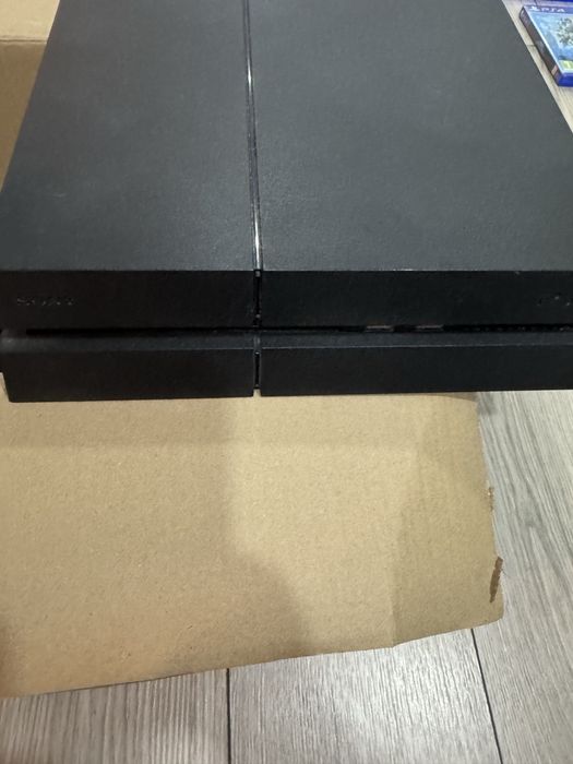 PlayStation 4 doua manete 21 de jocuri