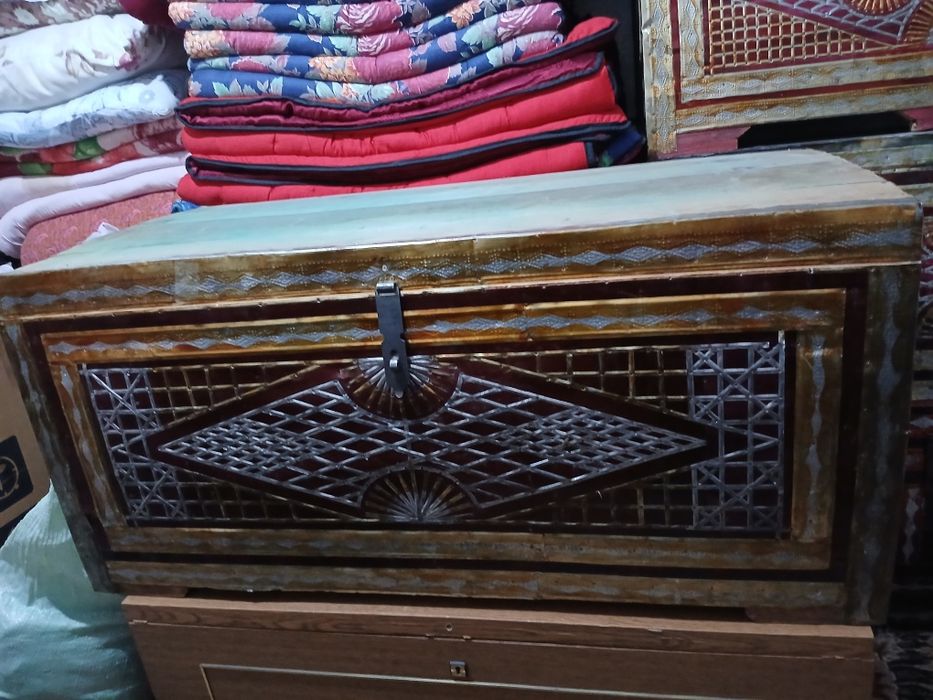 Сандиклар. Туртта. Дона. Ахволи. Зур. Мустахкам она  бола  сандиклар