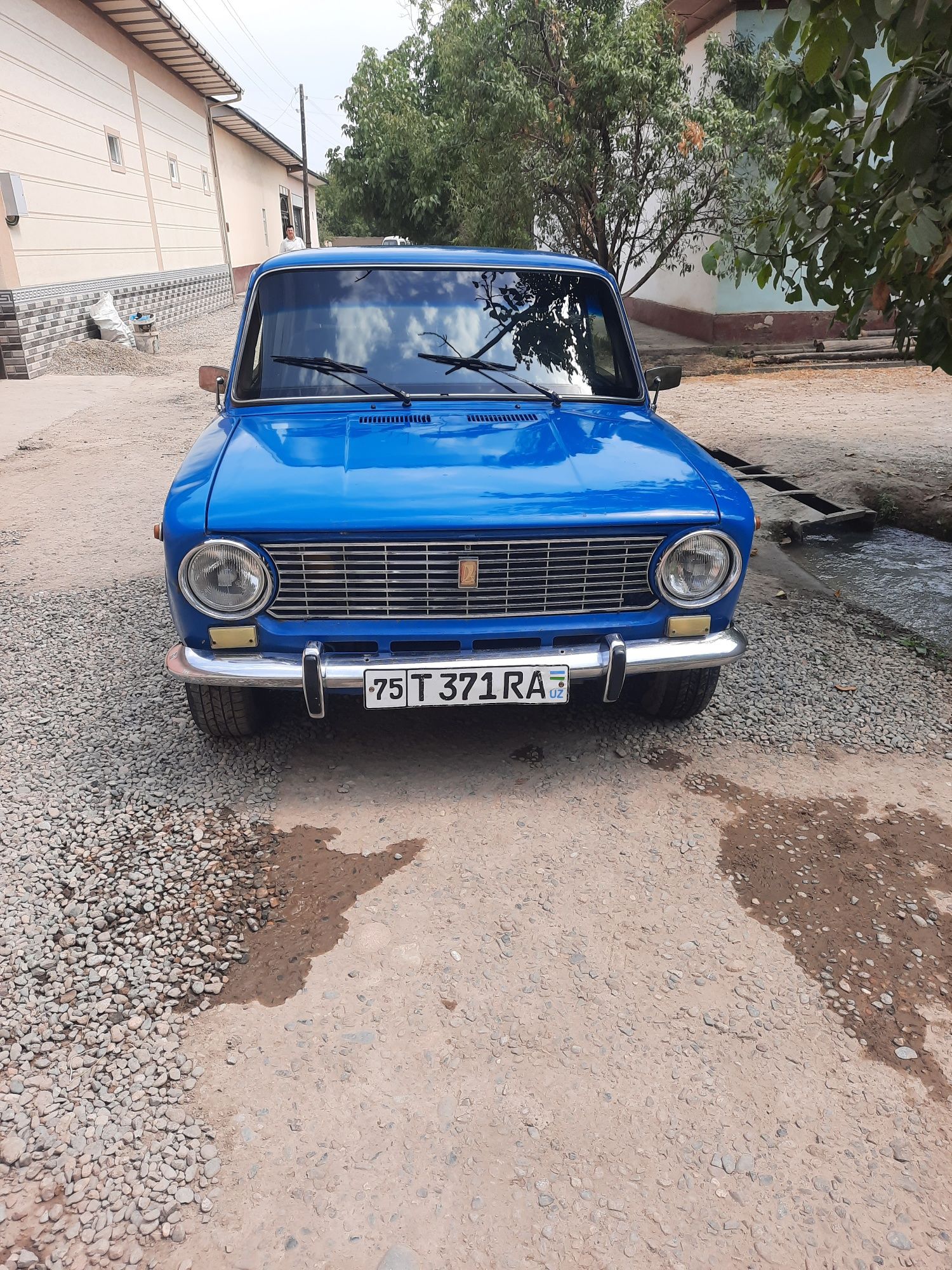 2101 sotiladi 1975.yil