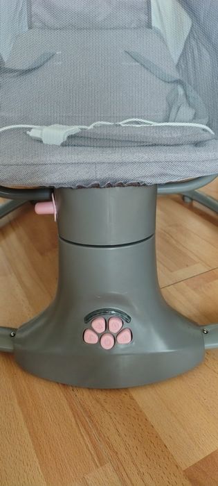 Vând leagăn cu 5 moduri de legănare