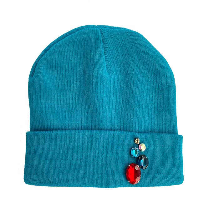 Уникална шапка с цветни кристали