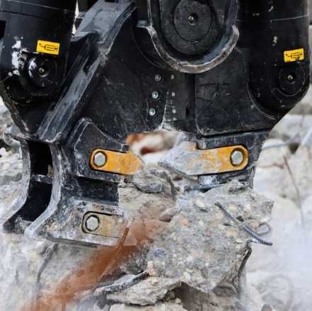 Pulverizator de beton pentru demolări MB Crusher MB PT-1650