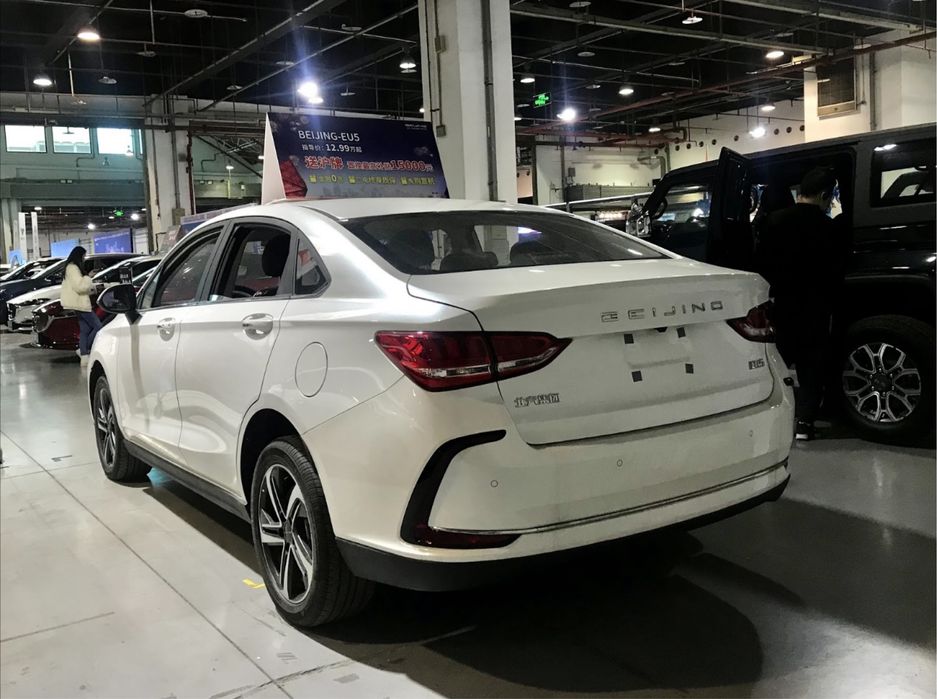 baic beijing eu5 oldi orqa kalodka sharavoy bor