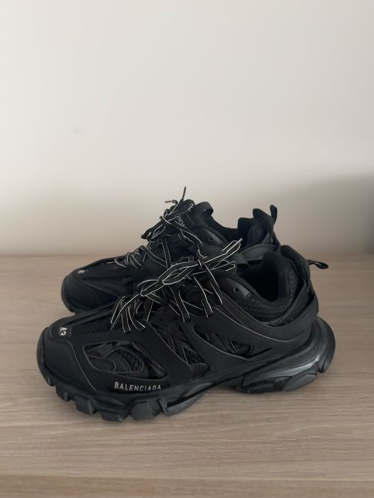 Balenciaga Track