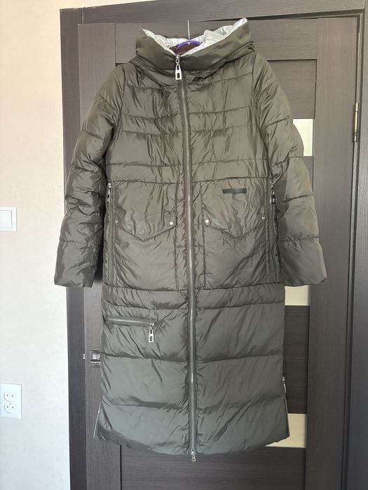 Продам зимнюю куртку