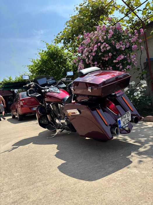 Honda VTX custom bagger