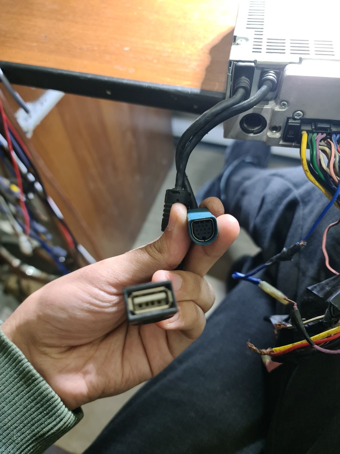 Alpine KDA-9884E