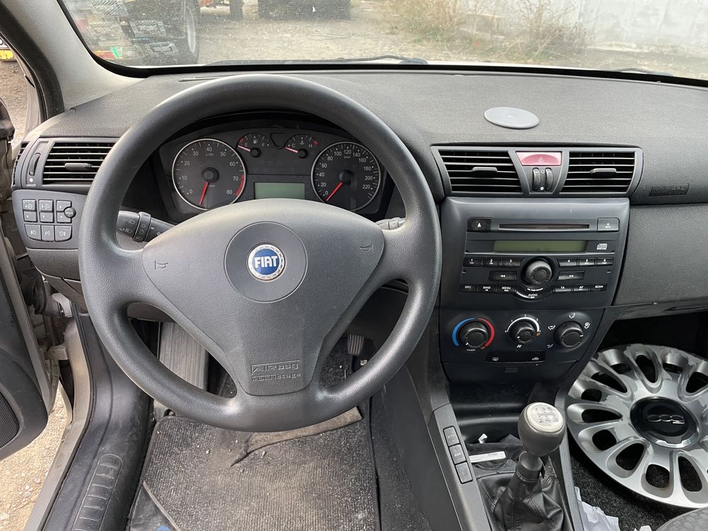 Fiat Stilo 1.6 16v 103hp 2002 На Части