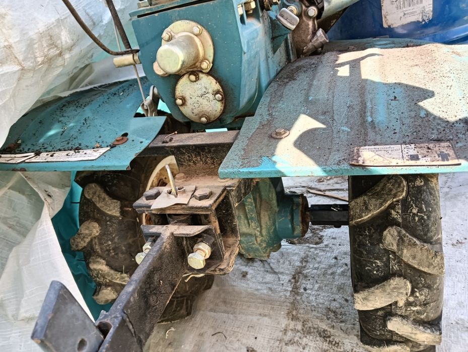 Motosapa Dakard 1000B + remorca