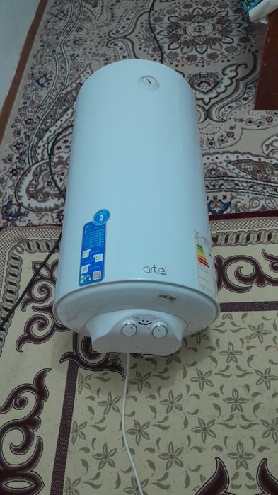 Аристон 100литр сатылады