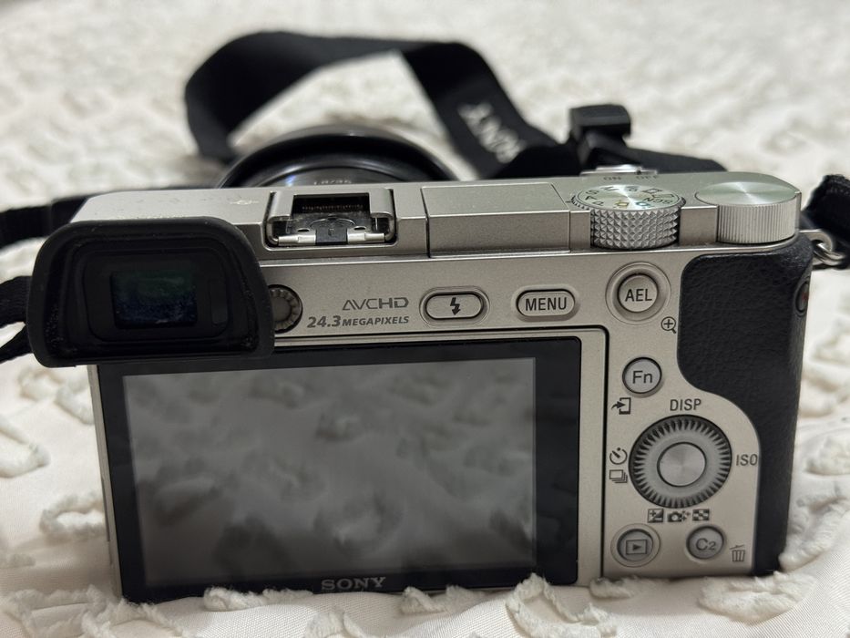 Vand aparat foto SONY ALPHA 6000