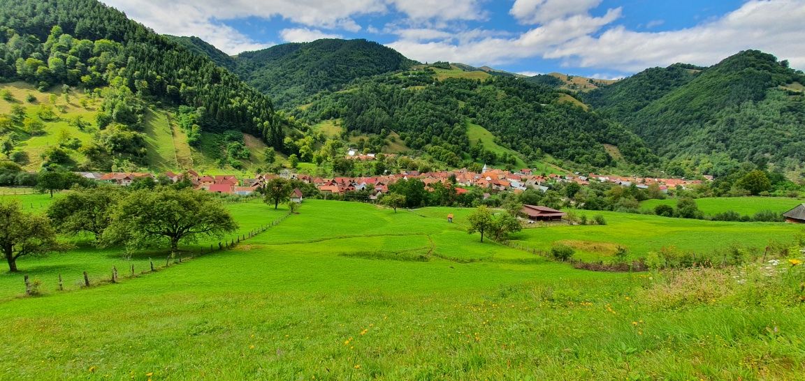 Parcele teren intravilan pentru cabană