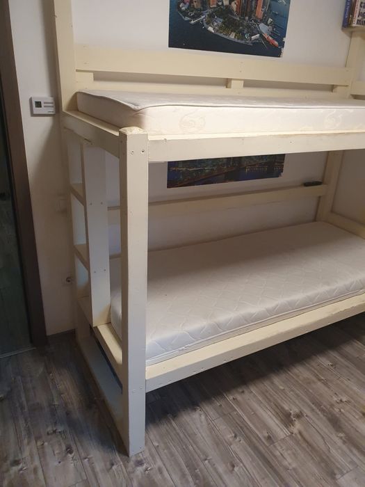 Pat supraetajat masiv rezistent la 250kg