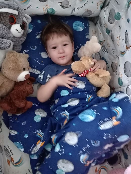 Продам бортик и коляска детская. Цена 5 000 тг.