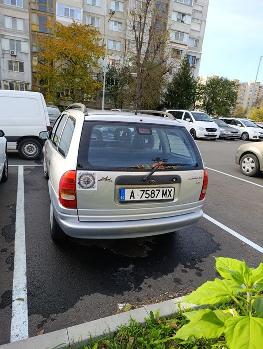 Опел Корса 1.4 комби