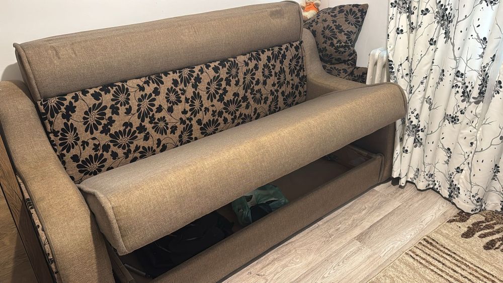 Canapea extensibila 160/200