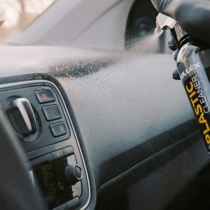 почистващ препарат за пластмаса 500 мл zollex trigger 03215/18084