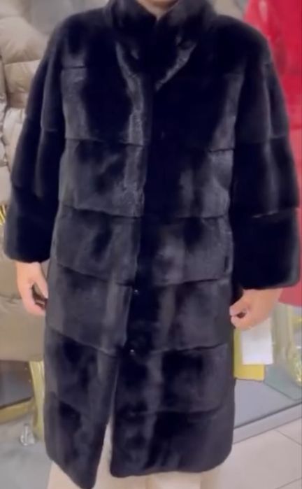 Продам шубу до колен