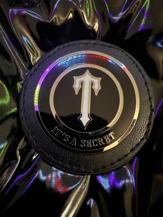 Зимно  черно лачено яке TRAPSTAR