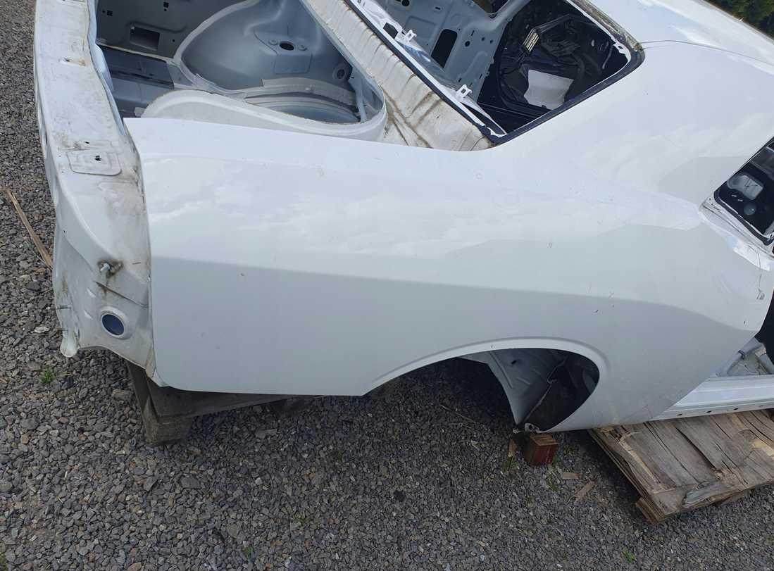 Заден панел калник врата Dodge Challenger