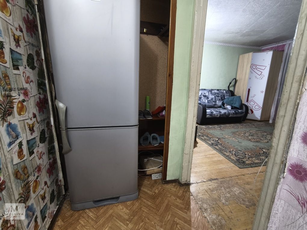 Сдается в центре на 3 чел .документы