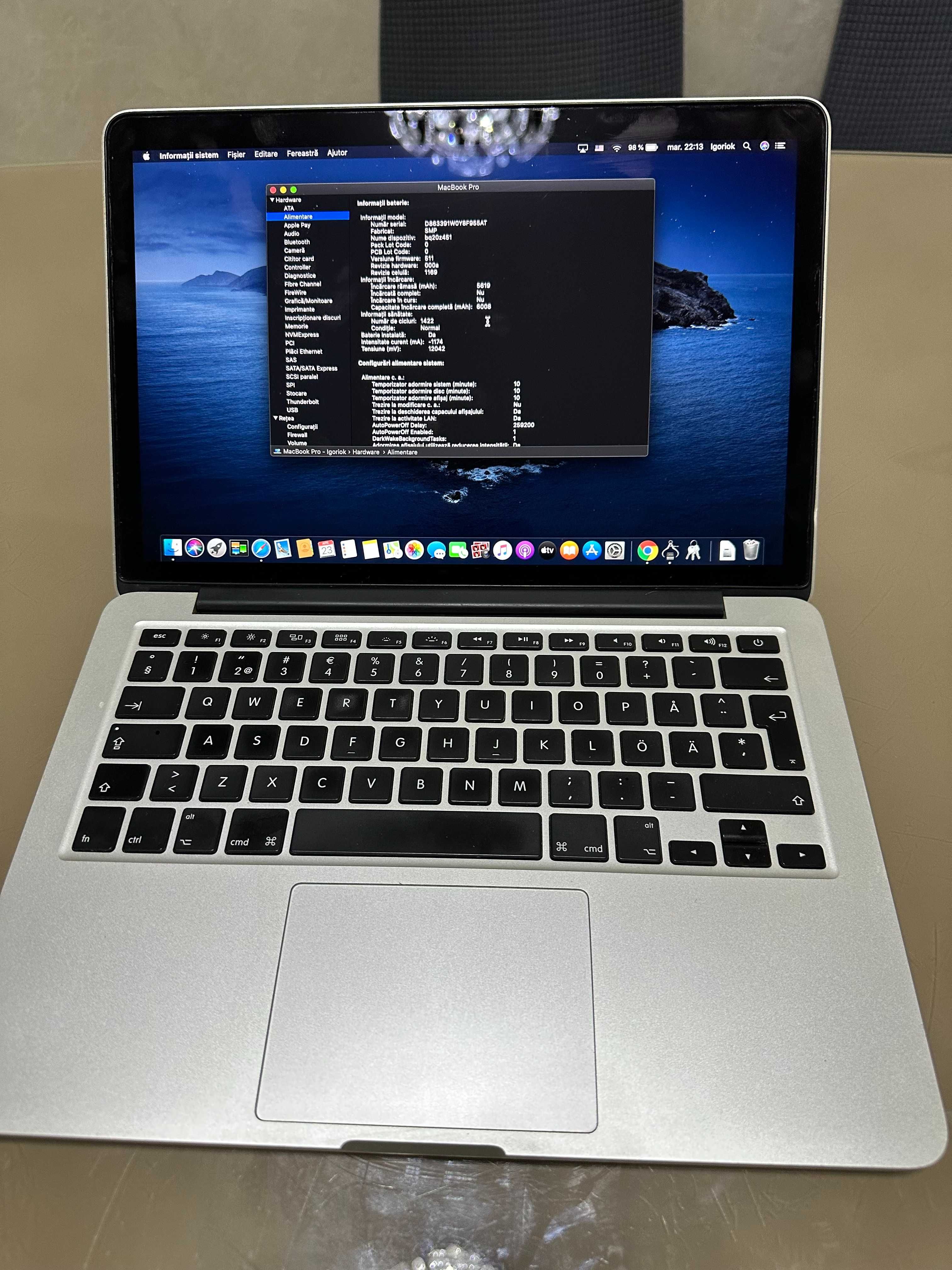 MacBooc pro A1425 13,3inchi 2012 Retina I5 2,5Ghz DDR3 8GB. SSD 121GB