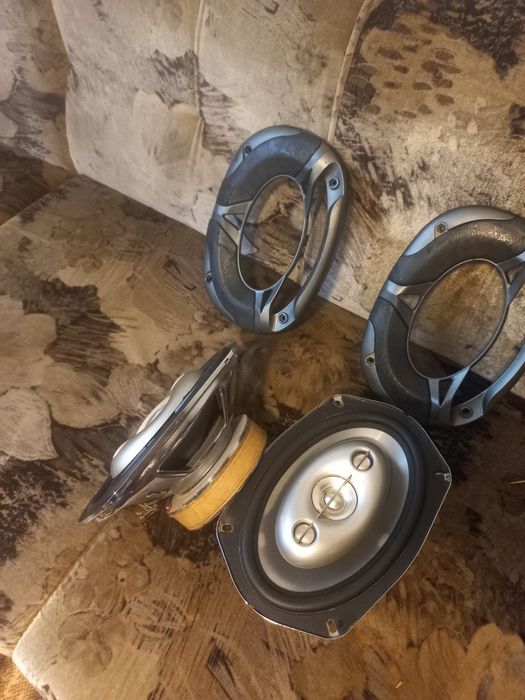 Авто тонколони Thunder