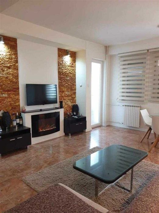 Дава се под наем Тристаен апартамент в Бургас, Славейков - 70 кв.м за 255 € - Снимка #5