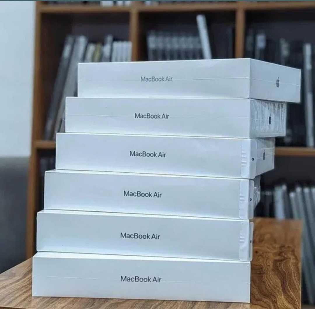MacBook Air 13  M1  - 256Gb Новый в упаковке