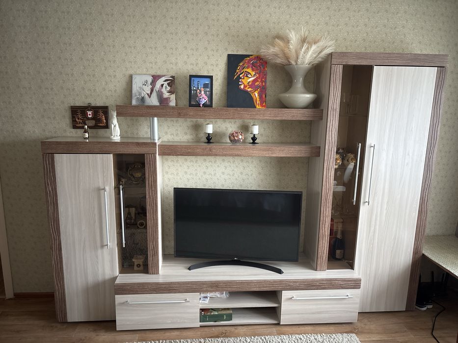 Стенка в гостинную