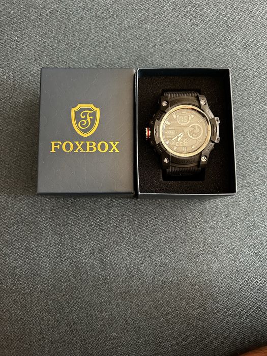 FoxBox Часовник