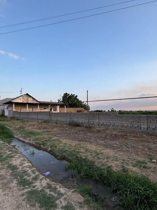 Уй сотилади Срочно 45 000$