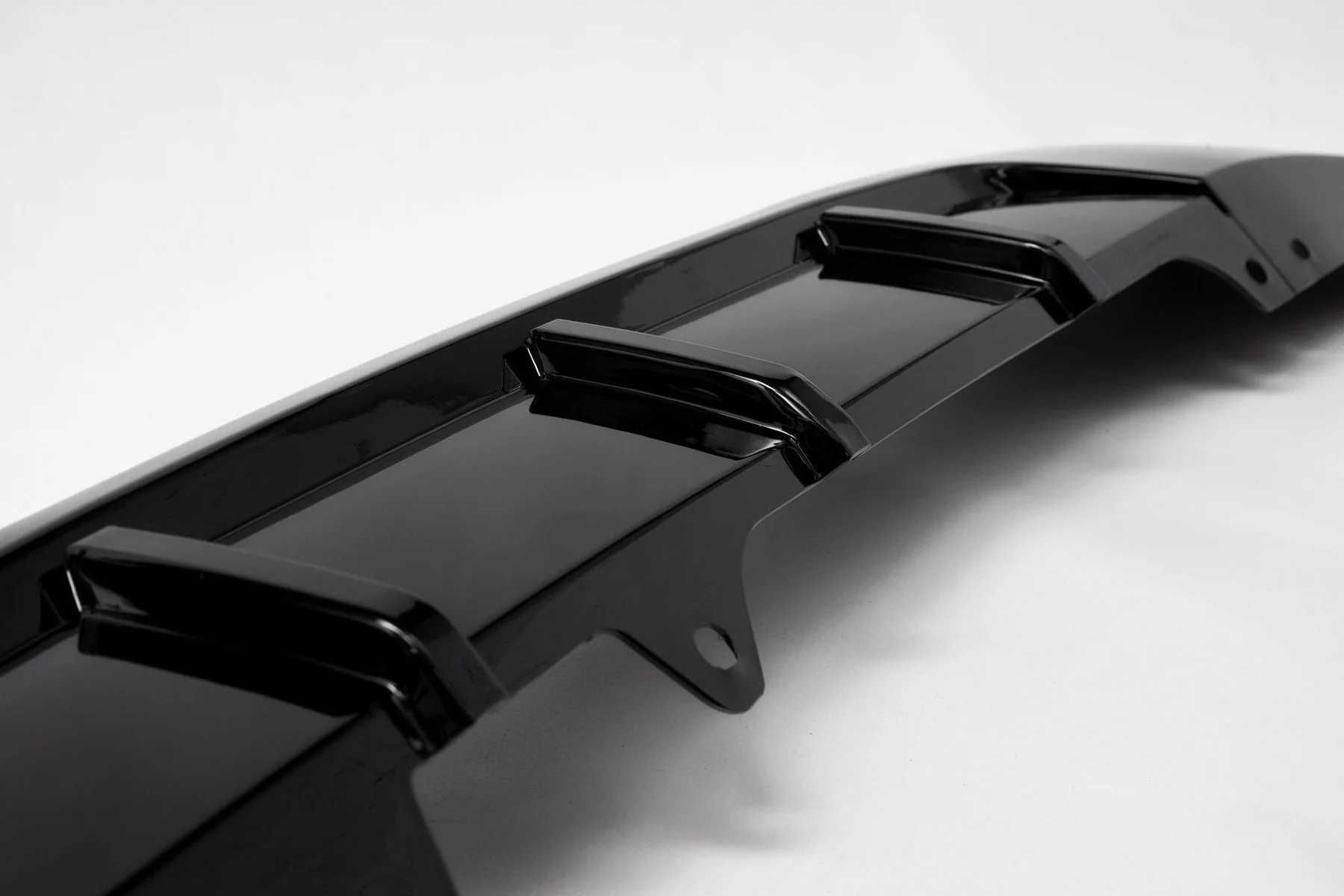 Difuzor Performance Bara Spate M Evacuare Dubla Stanga BMW F10 F11