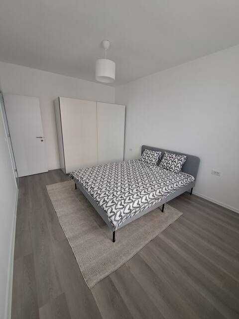 Apartament 3 camere -  84 mp bloc nou + parcare subterana