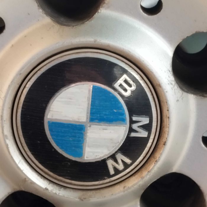Джанти с гуми 15ки. за BMW