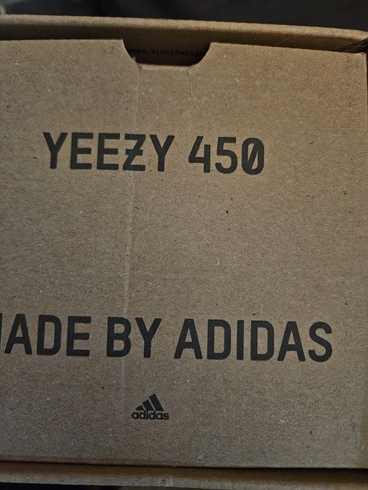 Adidas Yeezy 450 Nr.43 1\3noi made in Germany preț 550 non-negociabil