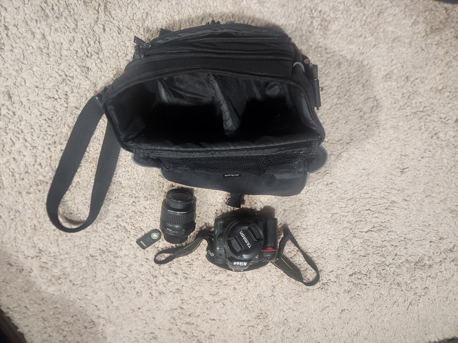 Фотоапарат   Nikon D7000