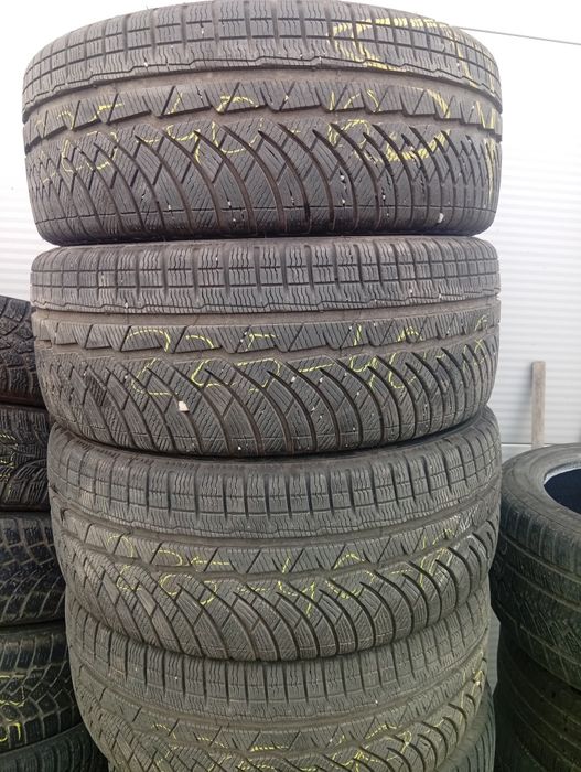 Vând 4 anvelope iarnă 225/40 R18 Michelin Pilot Alpin
DOT 4819, profil