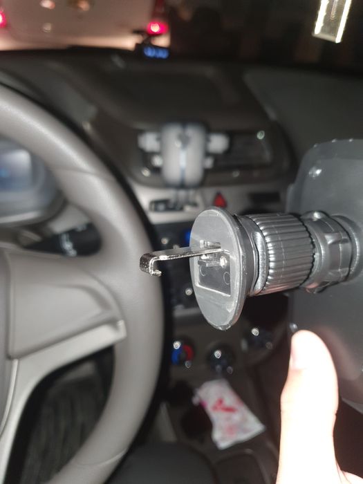 Telefon Ushlagich Avtomobil uchun