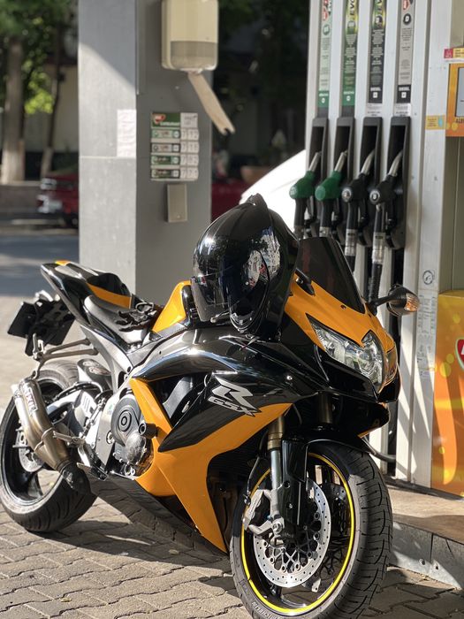 Suzuki GSXR 600 k9